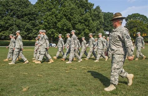 Th Div Drill Sergeants Teach D C To Future Army Leaders At Clemson University U S Army