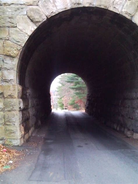 Vampir Metrou Blog: The Vernon Tunnel, Tunnel Road, Vernon ...