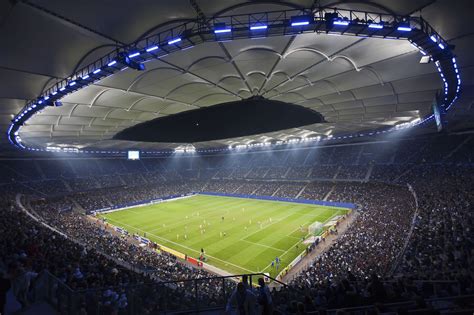 Nun gibt es überlegungen, eine kleine arena aufzustellen. Fussball_Imtech-Arena des Hamburger HSV - Bulacher SC 1904 ...