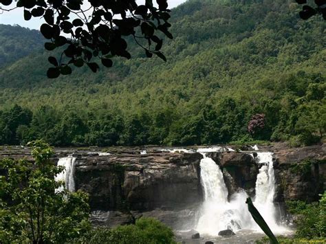 Athirapally Fall Vazhachal Falls Chalakudy Athirapally Waterfalls