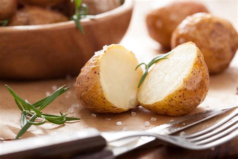 Hoeveel gram aardappelen moet ik voorzien per persoon