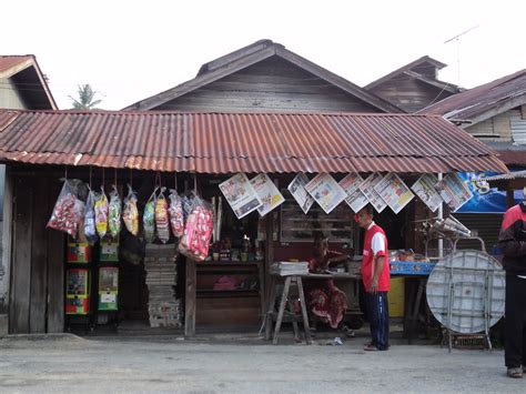 Maybe you would like to learn more about one of these? KOLEKSI PAK MAT TAHIR BARANGAN OLD SKOOL: Persekitaran Old ...