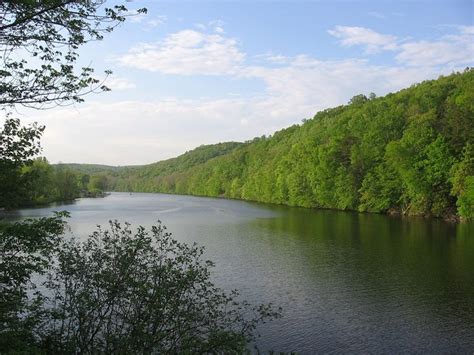 Lake Zoar Is The Best Kayaking Lake You Will Find In Connecticut