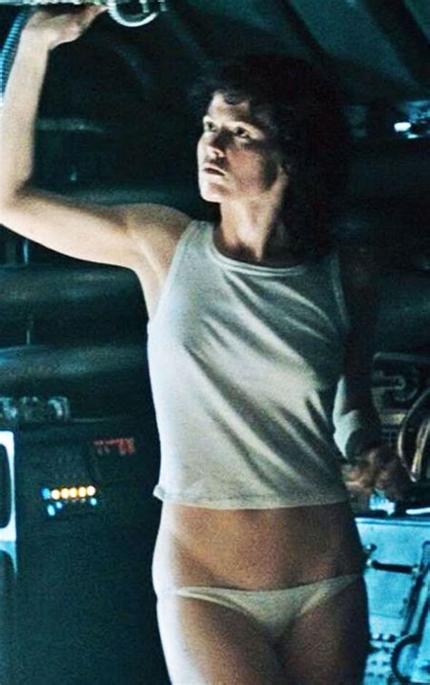 Sigourney Weaver Describes Planned Ripley And Alien Sex Scene