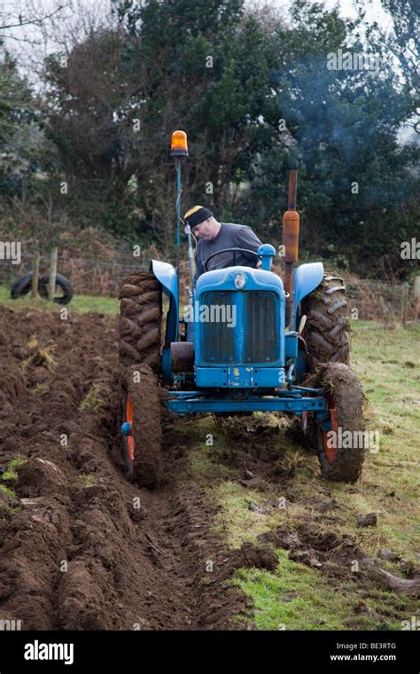 Tractor Fordson Major Ploughing Cornwall Stock Photo Alamy