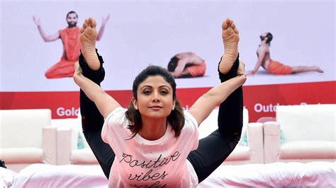 Shilpa Shetty Yoga Need To Know International Yoga Day Shilpa Shetty Yoga Yoga Day