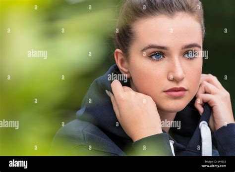Pretty Teen Girl Blue Eyes Hi Res Stock Photography And Images Alamy
