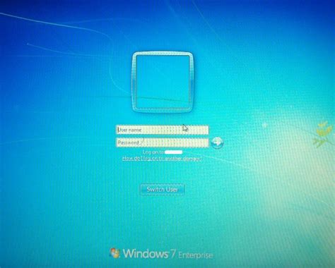 Windows 7 Restoring Old Style Logon Screen Tutorial