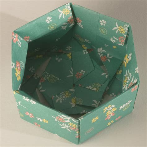 Check spelling or type a new query. Base of Decorative Hexagonal Origami Gift Box (with Lid re ...