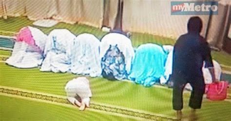 36 gambar kaligrafi yang keren cocok untuk jadi kaligrafi orang berdoa gambar islami. Paling Populer 60+ Gambar Lucu Orang Sujud