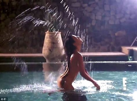 Kourtney Kardashian Naked New Pics Video TheFappening