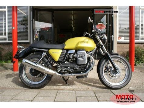 For example, some of them are 2010, 2009, 2008 and others. Moto Guzzi V7 Cafe Classic 2011 Specs and Photos