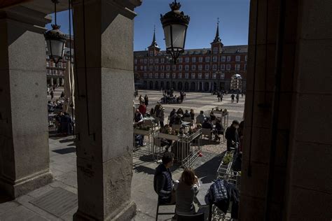 (kib), ismitz matthew de alwis berkata, para pelabur juga disaran mengambil pendekatan jangka. Spain 2021 GDP Growth View Cut by Central Bank as EU ...