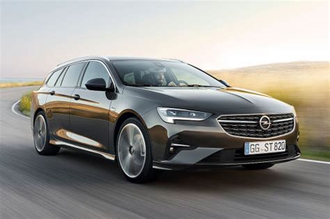 Wählen sie zwischen benziner und dieselmotoren mit manueller schaltung oder. Opel Insignia Facelift: Bekommt der Insignia einen ...