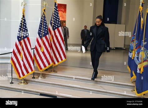 Lala moore hi-res stock photography and images - Alamy