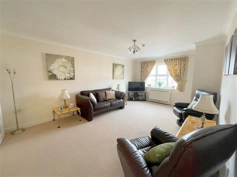 2 Bedroom Retirement Property For Sale In Potters Bar