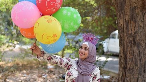 Hidup bersamamu seperti mimpi indah yang tidak pernah aku ingin bangun. 15 Ucapan Selamat Ulang Tahun yang Romantis buat Pacar ...