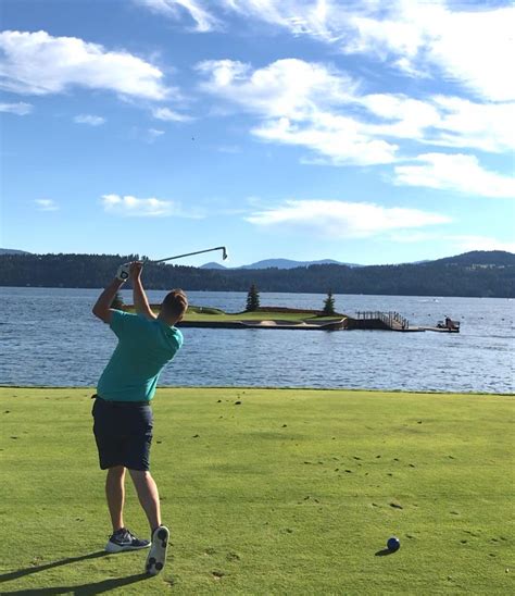 The floating golf course is located in lake coeur d'alene in northern idaho. Floating green - Coeur d'Alene, ID : golf