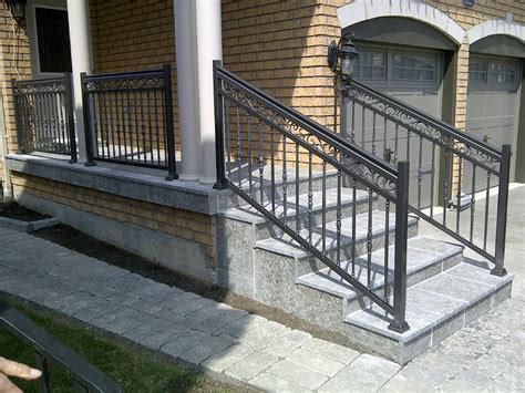 Easy how to instructions using aluminum railings for deck or porch stair railings. Aluminum Guardrail Railings in Toronto and GTA