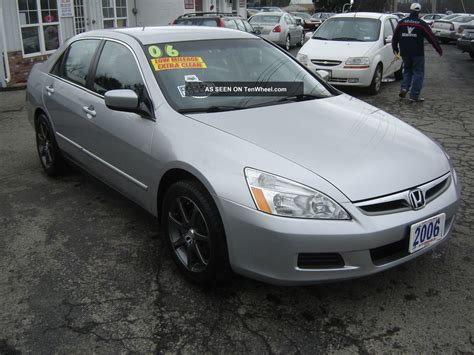 2006 Honda Accord Lx Sedan 4 - Door 2. 4l