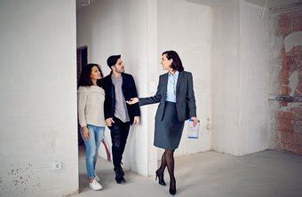 Many employers have new agents shadow an experienced agent. What Is a Realistic Salary for a First Year Real Estate ...