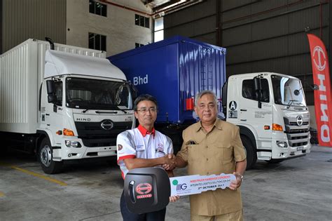 Your one stop shop for all your logistics needs, bersatu integrated logistics is capable of handling any type of consignment anywhere in the world! Hino Malaysia Delivers 10 Trucks To Integrated Logistics ...