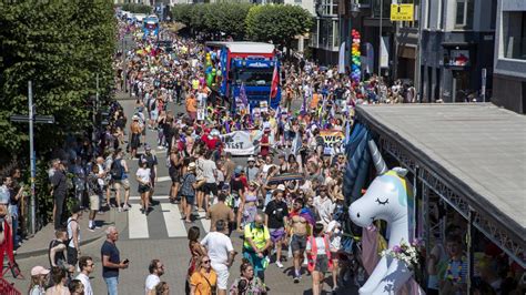 120 000 besucher bei größter antwerp pride parade aller zeiten grenzecho