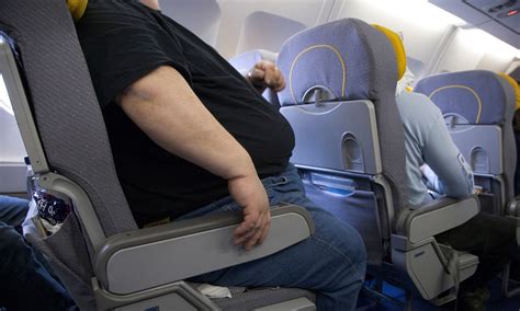 Jet Manufacturer Offers Seats For Obese Passengers To Cope With Passengers Expanding Waistlines