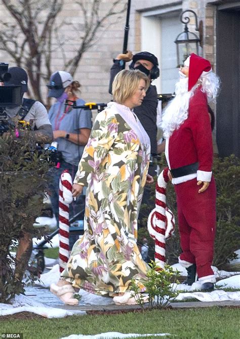 Renee Zellweger Wears A Floral Housedress And A Frumpy Fat Suit As