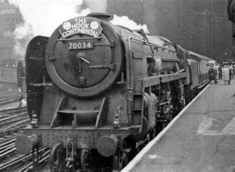 Retrouvez l'itinéraire le plus rapide, le plus économique, ou toute autre chose grâce aux données collectées par nos experts, permettant de vous proposer les meilleures options pour le trajet liverpool norwich. 70034 Thomas Hardy | Britannia, National railway museum, Train