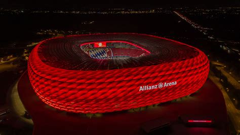 The stadium's unique technical and architectonic nature made it one of the. FC Bayern Bundesliga-Spiele in Allianz Arena bis März fix