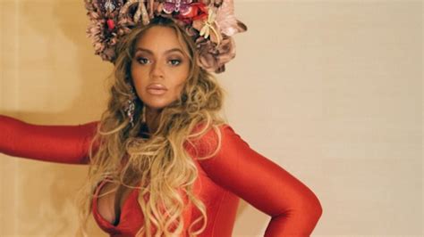 Самые новые твиты от beyoncé (@beyonce): Beyonce's Rep Slams Claim That Singer Got Lip Injections ...