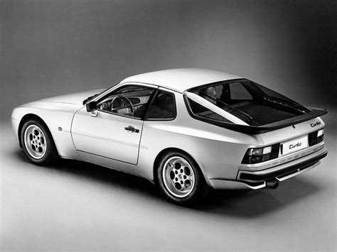 PORSCHE 944 Turbo/Turbo S (951) specs & photos - 1985, 1986, 1987, 1988