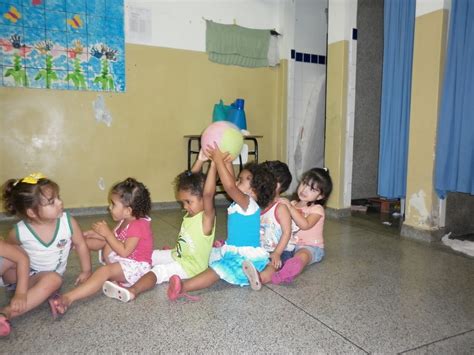 Brincadeiras Livres Na Educação Infantil