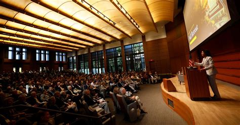The Hoover Institution Hosts Overseers And Supporters For Fall 2022 Retreat Hoover Institution