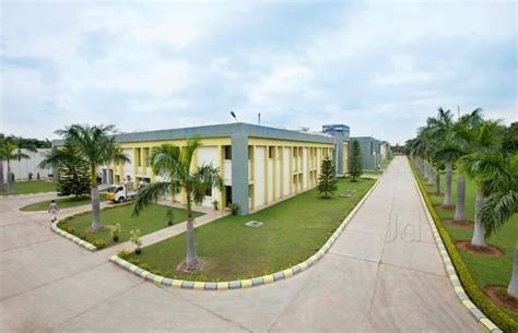 23 the company announces a phase 3 trialwith up to 25,800 participants. Bharat Biotech's chikungunya vaccine enters clinical trials