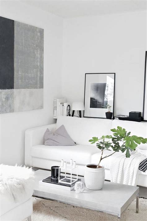 25 Affordable Minimalist Wall Decor Ideas For Amazing Home Interior