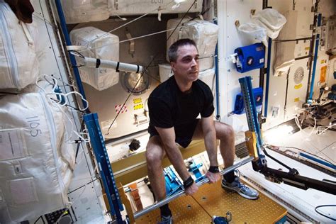 Gli Astronauti In Orbita Sulla ISS Vanno In Palestra Focus It