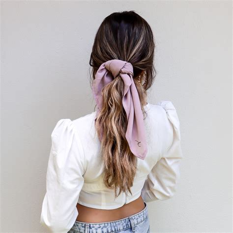 Hair clips and headbands to complement any look from formal hair accessories perfect for prom to boho headbands you'll want to have pack for your next music festival, you'll find all the cute. Pin on Hair