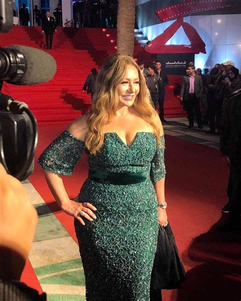 ممثلة مصرية لأب مصري وأم يونانية. فساتين ليلى علوي , واااااو فساتين فى غايه الشياكه صور حزينه