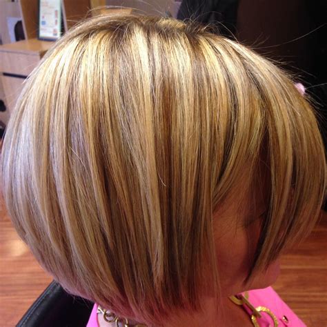 Short Blonde Hair With Highlights And Lowlights