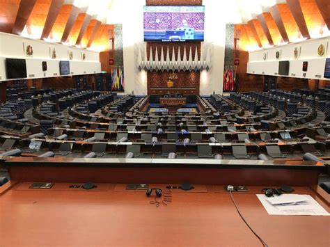 This is a list of the members of the dewan rakyat (house of representatives) of the 14th parliament of malaysia. Dewan Rakyat, Parliament - Mega Teknik Jaya