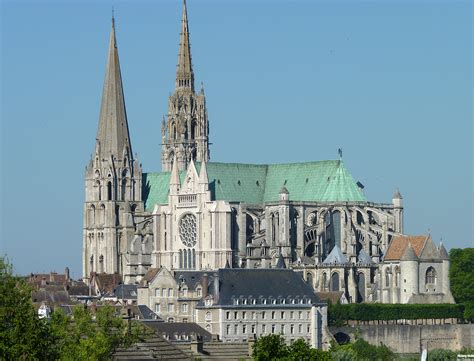 The Splendor of Chartres Cathedral: A Masterpiece of Gothic