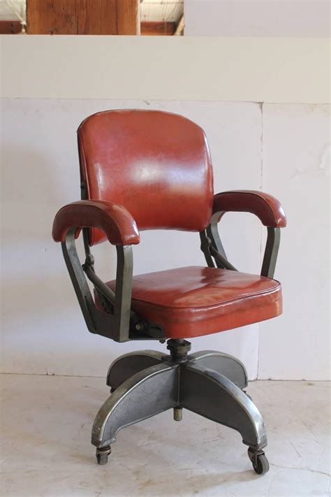 It is a type of stool that often goes together with a sit secondly, for such a steep price, it surprises me that the base is not metal (some people argued that it is a good thing). Stylish Art Deco Leather and Metal Desk Chair For Sale at ...