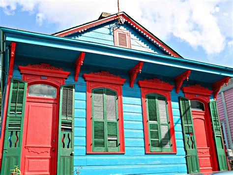 Bywater Homes The World Of Colorful Homes And Doubles In New Orleans