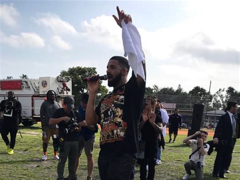 Drake Films God S Plan Video At Miami Senior High School Hiphopdx