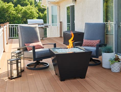 It might seem dangerous to put a fire pit on a deck made of — well, the same stuff you're putting inside the fire pit to burn! Can I put a fire pit on my wood deck? | Woodlanddirect.com