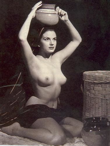Ana Luisa Peluffo Nude Pics Page