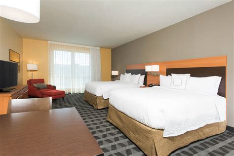 Towneplace Suites By Marriott Champaign Center Partnership