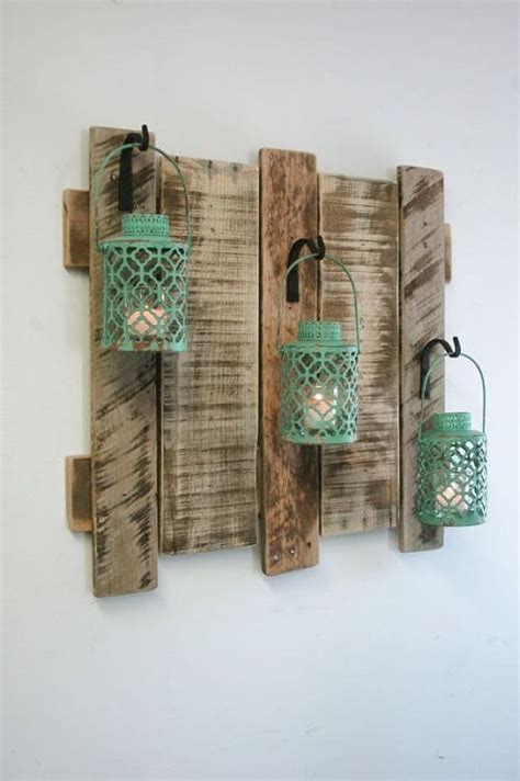 20 Most Unique Wood Pallet Wall Decoration For Living Room